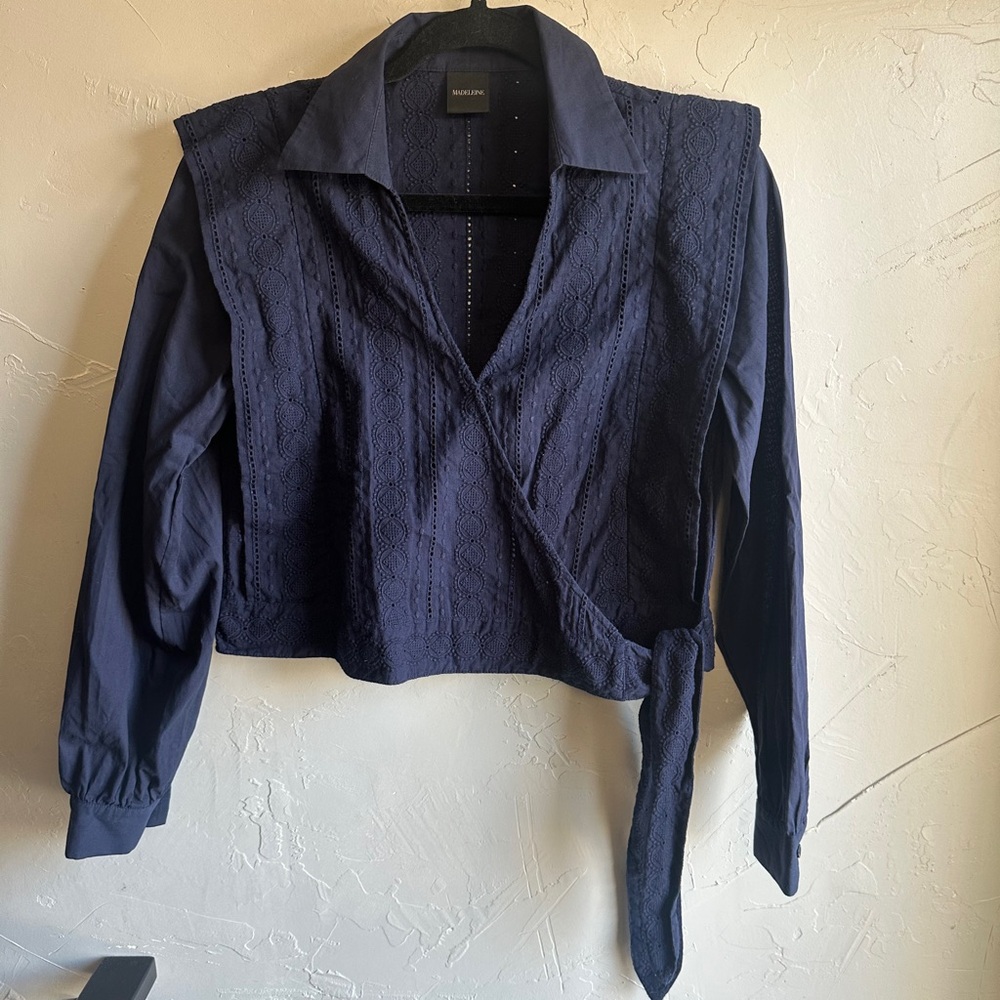 Madeleine Navy‎ Cotton Wrap Top Romantic Boho Cottagecore Eyelet Blouse Sz 6